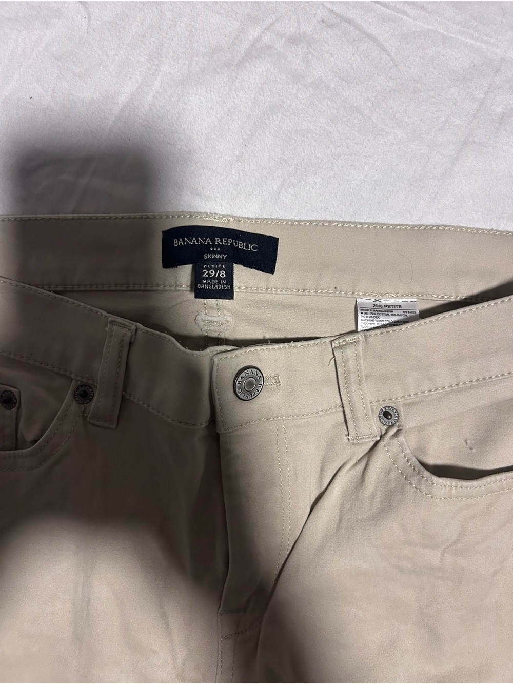 Banana Republic Skinny Pants in Light Khaki